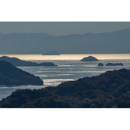 浄土寺山展望台から見る煌めく瀬戸内海