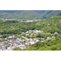 浄土寺山・不動岩展望台から見る西國寺全景