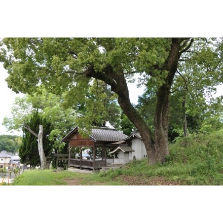 寺内荒神社