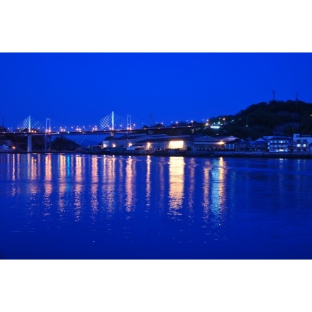 尾道水道の夜景
