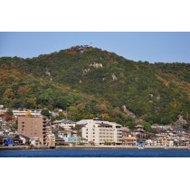 向島・兼吉から見た秋の浄土寺山