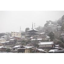 尾道市街地の雪景色