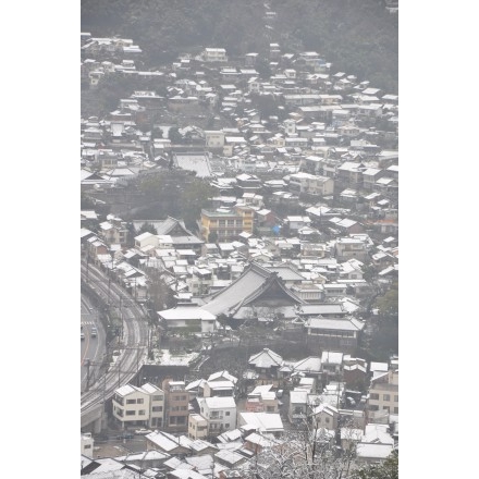 浄土寺山から見る尾道の雪景色