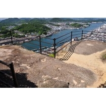 浄土寺山の不動岩展望台