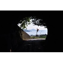 岩子島のトンネルから見た風景（浜之浦隧道）