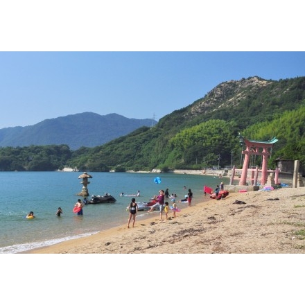 夏の岩子島厳島神社