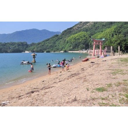 夏の岩子島厳島神社