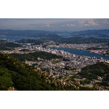 鳴滝山から見る尾道市街地