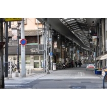 本通り商店街