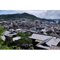 夏の尾道市街地