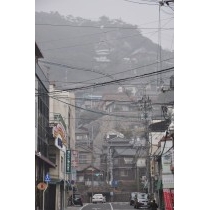霧に包まれた千光寺山