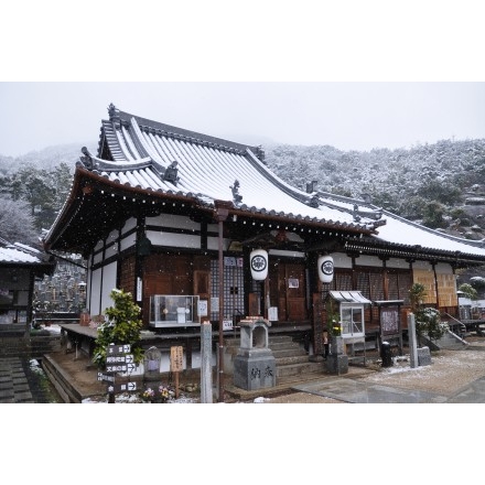 海龍寺の雪景色