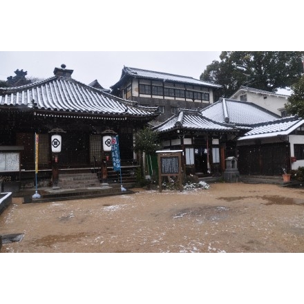 雪の正念寺