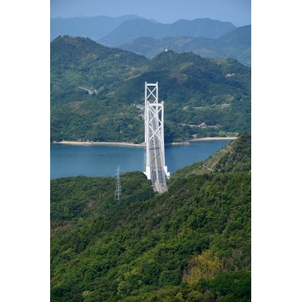 高見山展望台から見るしまなみ海道因島大橋