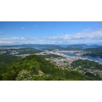 鳴滝山から見る尾道市街地一帯
