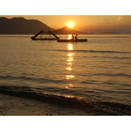 瀬戸田サンセットビーチの夕景