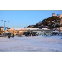 尾道駅前の雪景色