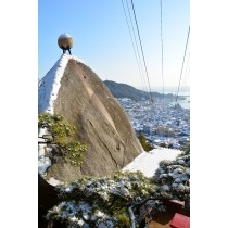 千光寺・玉の岩の雪景色