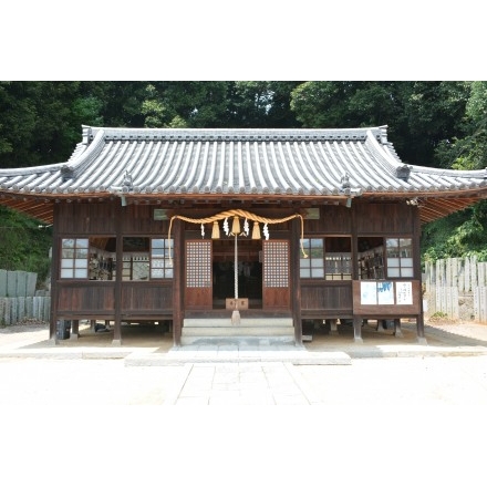 高根八幡神社