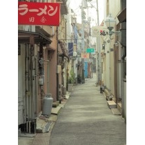 朝の新開地区