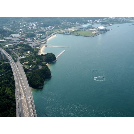 しまなみ海道多々羅大橋の塔頂からの風景