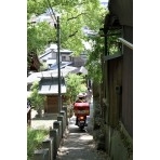 【要クレジット　写真提供：栗山主税】路地の風景