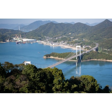 カレイ山展望台から見るしまなみ海道伯方・大島大橋
