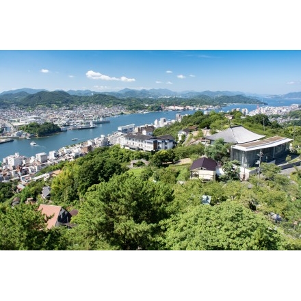 千光寺公園頂上展望台から見る尾道の夏風景