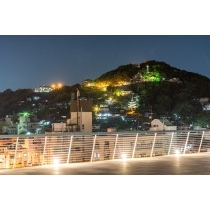 尾道市役所展望デッキから見る千光寺周辺の夜景