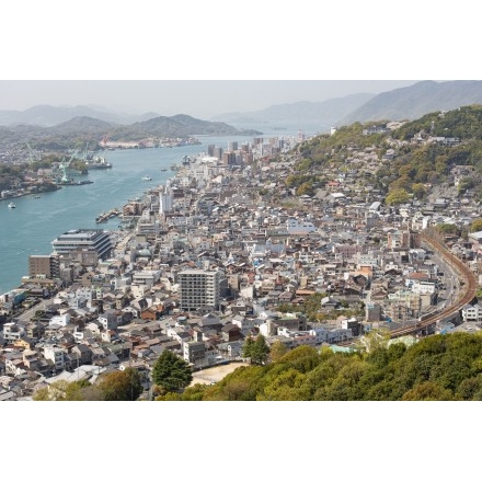 浄土寺山不動岩展望台から見る春の風景