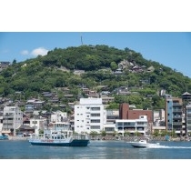 向島の兼吉地区から見る夏の尾道