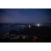 高見山展望台から見る夜明け前の風景