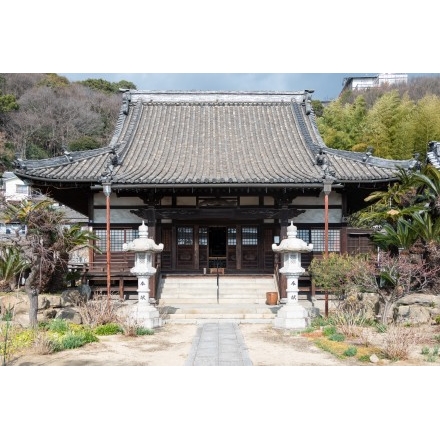 持光寺本堂