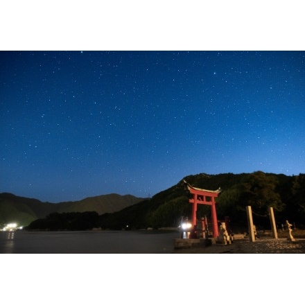 岩子島厳島神社の夜景