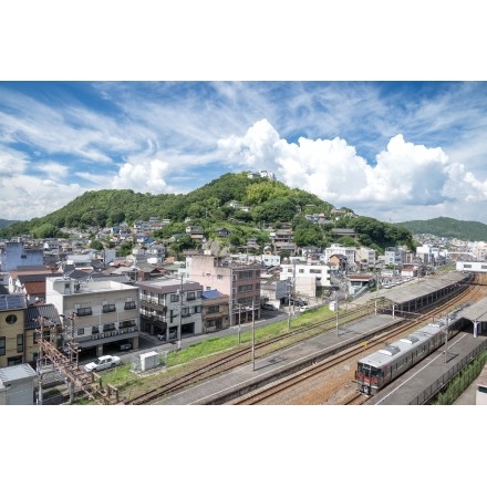 尾道駅周辺の夏風景