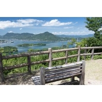 因島公園から眺める夏の瀬戸内海