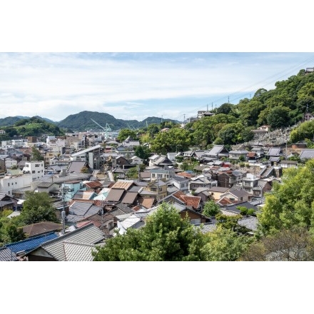 大山寺境内から見る尾道の街並み