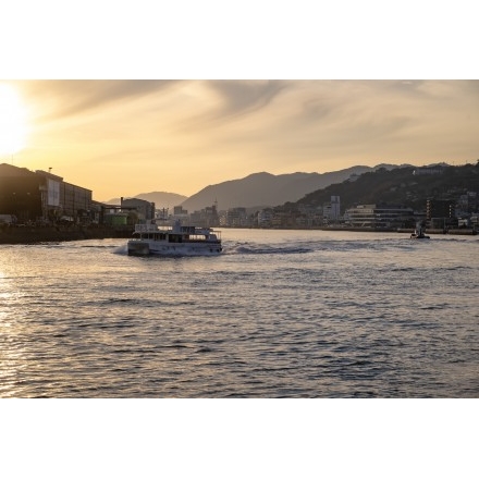 秋の尾道水道の夕景