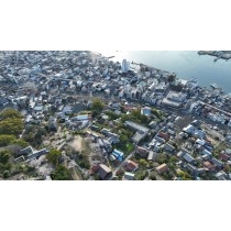 【空撮】千光寺公園の上空から見る春の尾道市街地