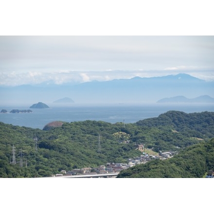 千光寺公園頂上展望台から見る四国山地