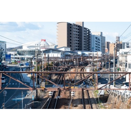 陸橋から見る尾道駅一帯