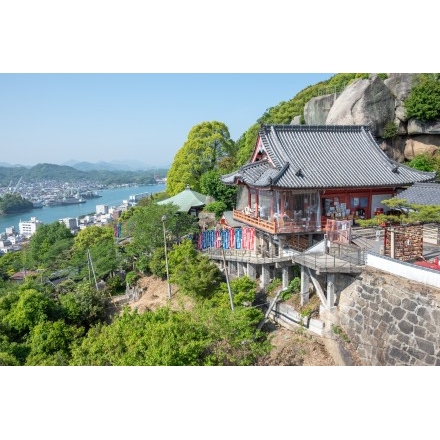 千光寺山ロープウェイ車窓から見る千光寺本堂