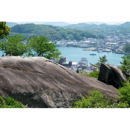 千光寺公園の鼓岩