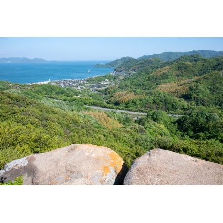 重岩石鎚大権現から見る風景