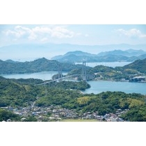 因島公園から見るゆめしま海道の岩城橋
