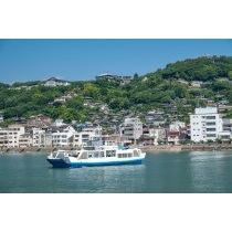 向島から見る尾道の夏風景