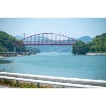 向島から見る夏の三幸瀬戸