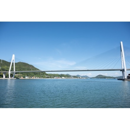 夏のしまなみ海道生口橋