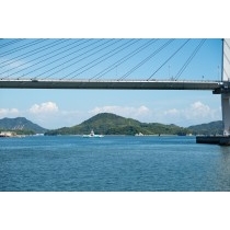 夏のしまなみ海道生口橋