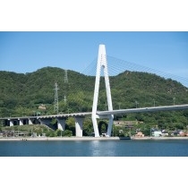 夏のしまなみ海道生口橋